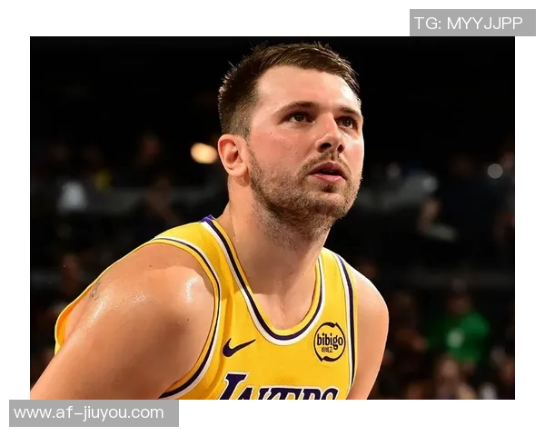 东契奇谈季前赛计划强调需逐步调整状态以适应新赛季 东契奇谈季前赛计划强调需逐步调整状态以适应新赛季