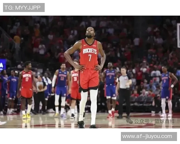 火箭半场苦战落后活塞7分杜兰特表现抢眼申京状态低迷奥萨尔阿门合力贡献16分 火箭半场苦战落后活塞7分杜兰特表现抢眼申京状态低迷奥萨尔阿门合力贡献16分