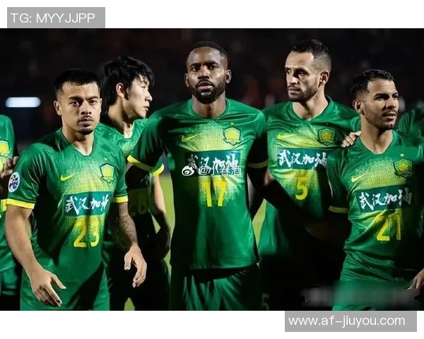 国安球员半场后展现斗志防守问题依旧是最大短板 国安球员半场后展现斗志防守问题依旧是最大短板